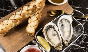fresh oyster 4917758 1280 jpg