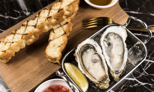 fresh oyster 4917758 1280 jpg