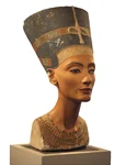2 bust nefertiti 24893293 jpg jpeg