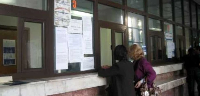Slatina:S-a modificat programul la Finanţe