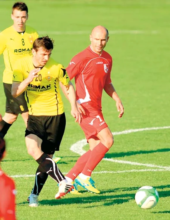 Adrian Mutu a marcat trei goluri  în meciurile amicale  pentru Petrolul (Fotografii: Mediafax)