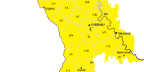 Meteorologii au emis cod galben de caniculă, vijelii şi grindină