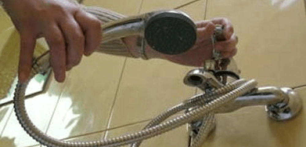 Țăndărei rămâne fără apă potabilă. Ce lucrări au loc la sistemul de alimentare  în Ialomița