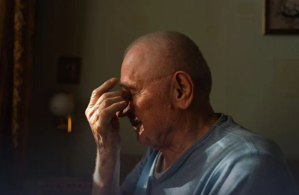 Demența începe cu „gafe” aparent banale. Medic neurolog: „Pacienții ajung, din păcate, când boala este deja coaptă”