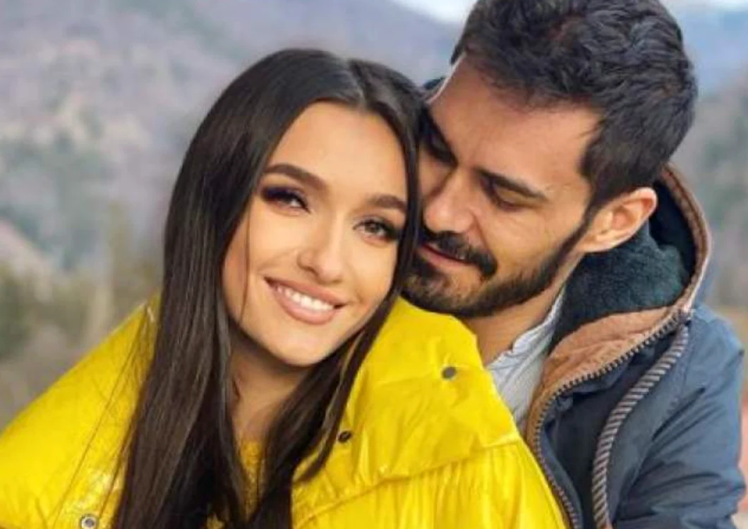 
    Viviana Sposub și George Burcea și-au început relația în timpul filmărilor pentru „Ferma”Foto: Arhivă personală  