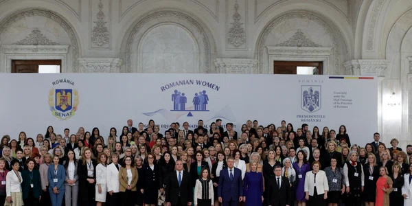 Klaus Iohannis și Maia Sandu participă la conferinţa Femeile parlamentare din România şi promovarea egalităţii de gen ca angajament naţional  FOTO  Inquam Photos George Călin (8) jpg