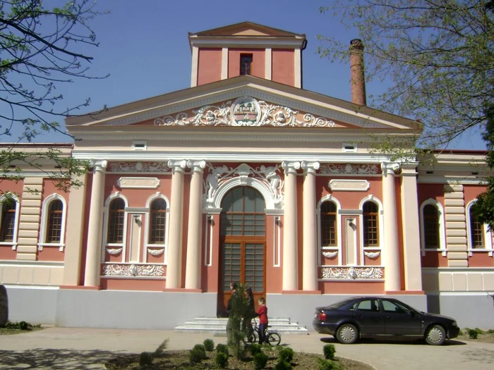 Bustul va fi ridicat în faţa complexului "Casa Verde"