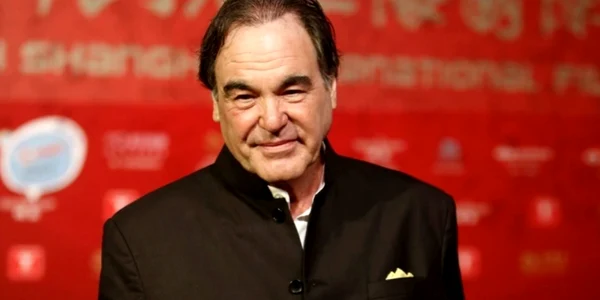 regizor Oliver Stone