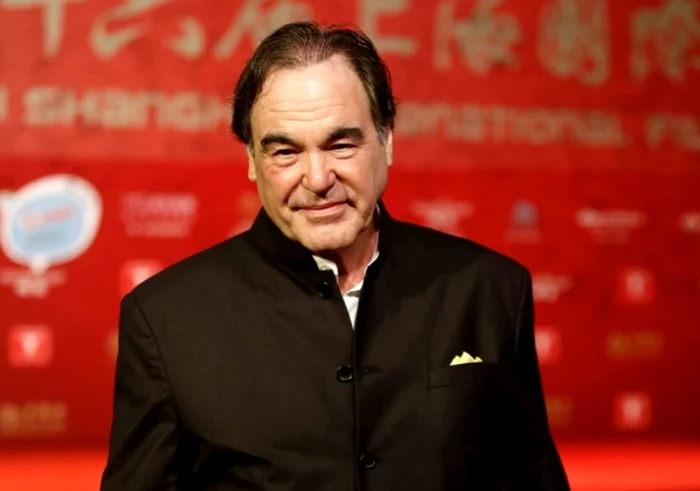 regizor Oliver Stone