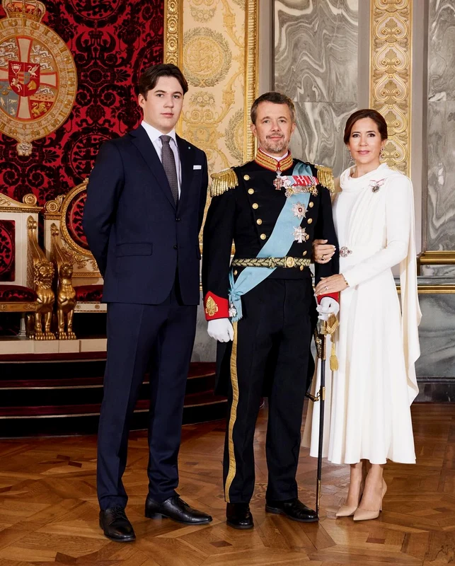 Regele Frederik a fost încoronat pe 14 ianuarie