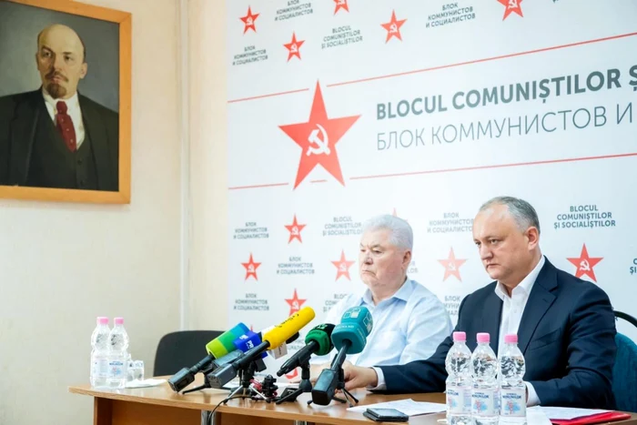 Igor Dodon şi Vladimir Voronin, liderii Blocului Comuniştilor şi Socialiştilor