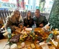 WDaniela Gyorfi și-a scos familia la mici la o terasă din Rahova