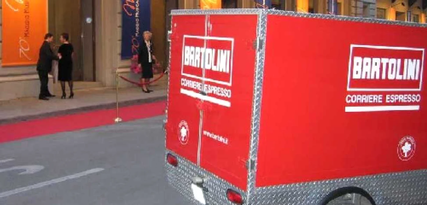 Românul este angajat al firmei Bartolini