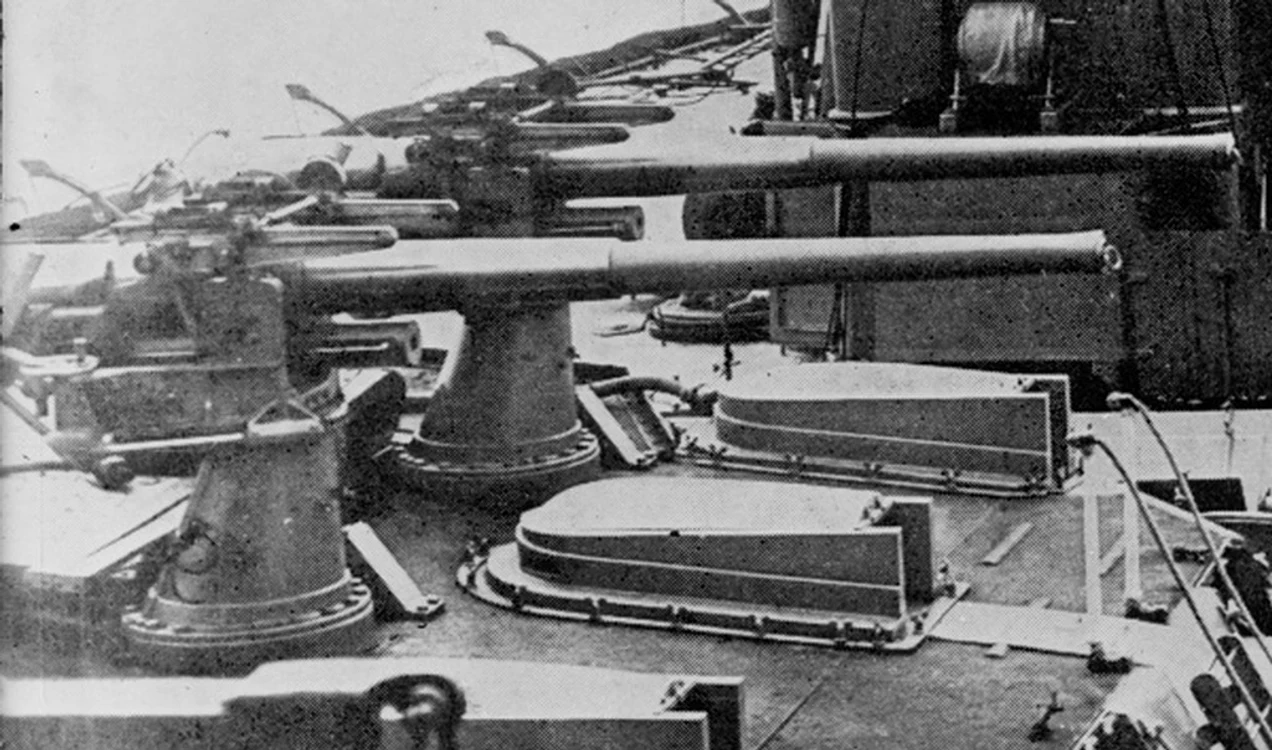 Tunuri montate pe HMS Dreadnought (© US Library of Congress)