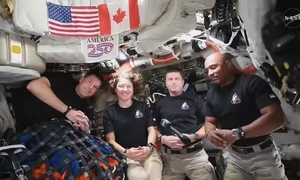 Donald Trump i-a felicitat pe astronauții Artemis II după survolul Lunii: „Ați făcut istorie” FOTO: captură video X/