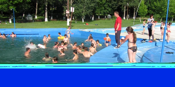 Vremea va fi numai bună de mers la ştrand