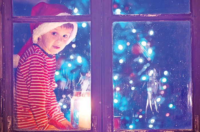 Micuţii îl aşteaptă pe  Moş Crăciun cu  sufletul la gură