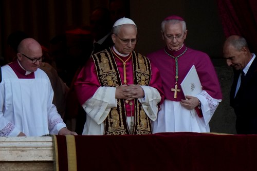Cardinal american Robert Prevost este noul Papă