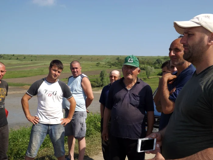 Localnici nemulţumiţi FOTO Corina Macavei