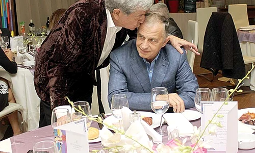 Printre invitaţii lui Dichi s a numărat şi prietenul lui, politicianul Mircea Geoană jpeg