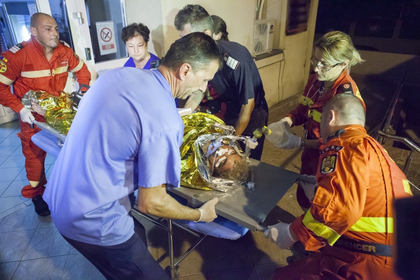 Copil de zece ani prins în incendiu în Vaslui, are arsuri pe 60% din corp