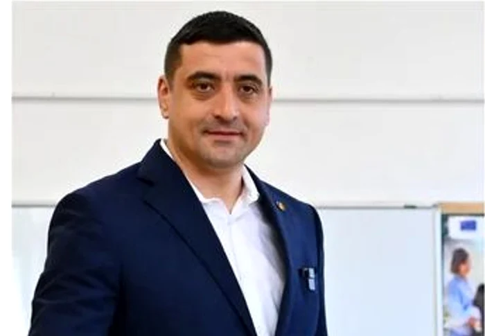 „Pot să vă ofer 25 de minute din timpul meu", a spus George Simion. Foto arhivă