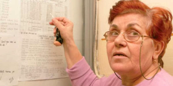 Băncile bat la uşa asociaţiilor de locatari
