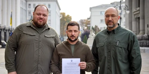 zelenski cerere ucraina aderare nato foto twitter jpg