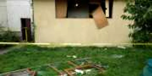 Explozia a avut loc după ce s-a turnat prin toate încăperile acetonă