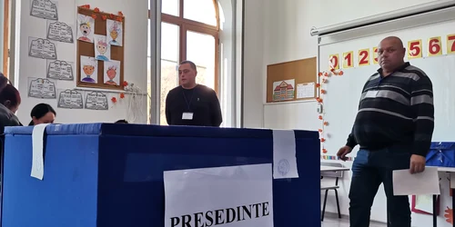 alegeri prezidentiale 2024 tur 1 olt   foto alina mitran (10) jpg