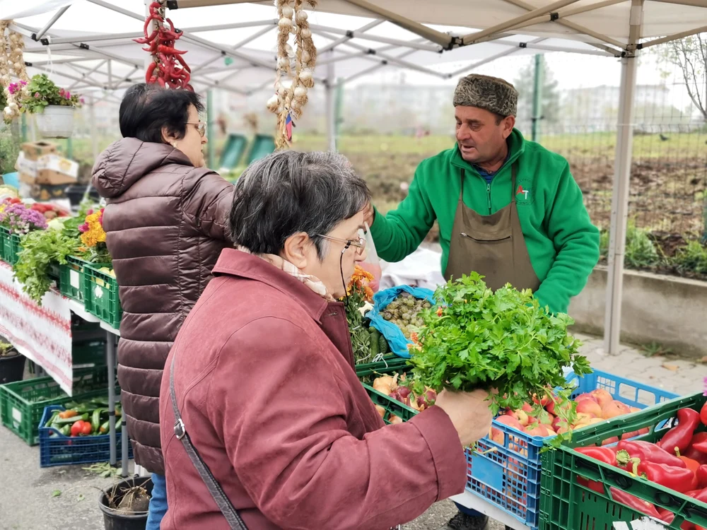 Marin Stoica ar mai avea marfă de vânzare și pentru săptămânile viitoare FOTO: A. Mitran