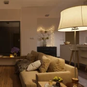 camera lumina slaba FOTO iSTock webp