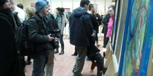 Zeci de mureşeni au admirat lucrările expuse