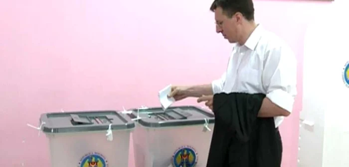 FOTO arhivă alegeri locale 2015 protv.md