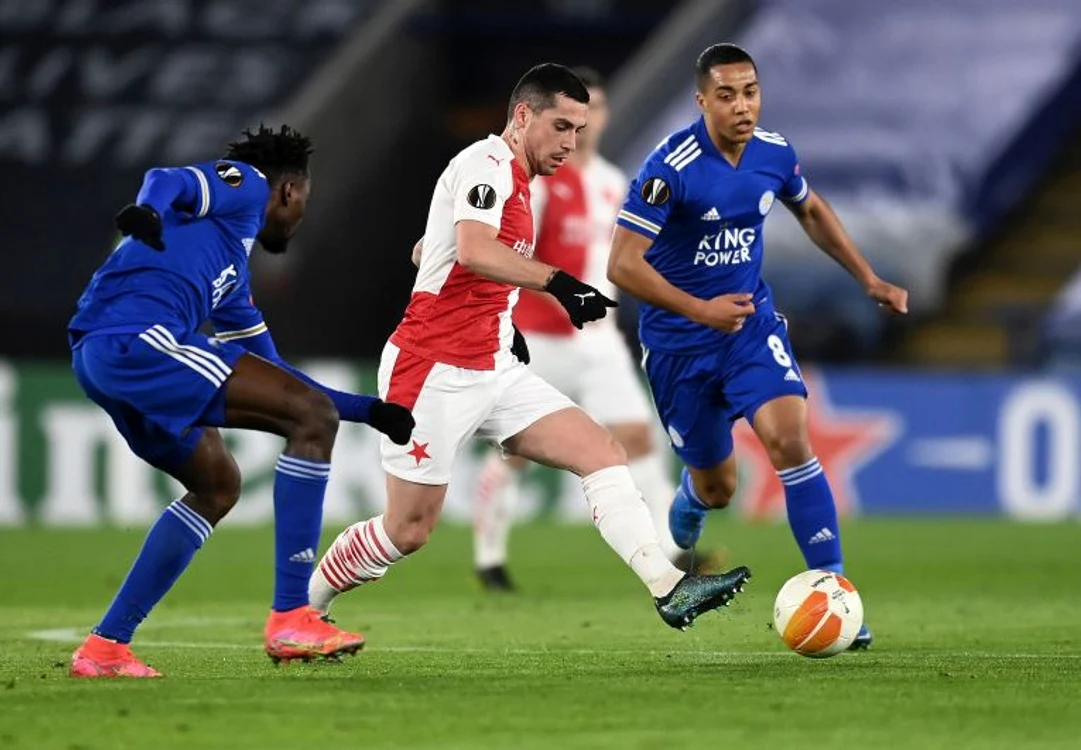 Nicușor Stanciu a fost printre cei mai buni de la Slavia pe terenul lui Leicester