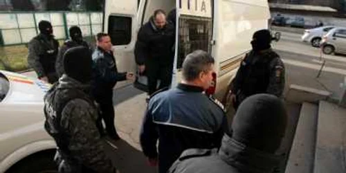 Enriko Constatinescu a fost condamnat la opt luni de închisoare