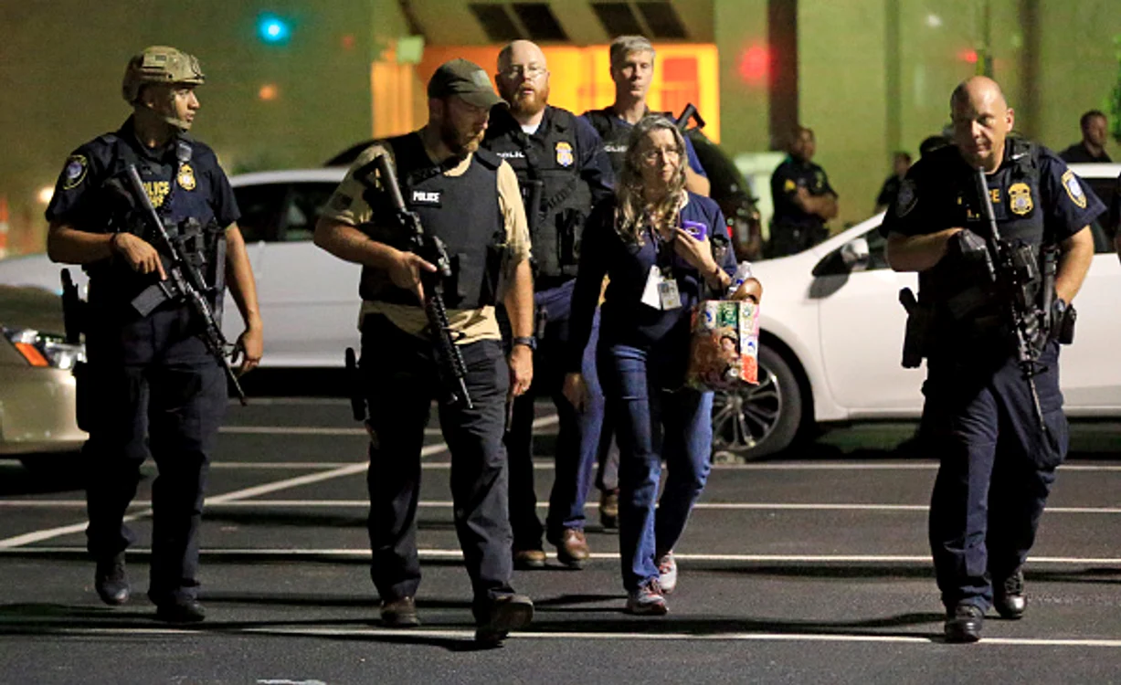 Cinci polițiști au fost uciși în Dallas în timpul unui marș de protestFoto: Getty Images