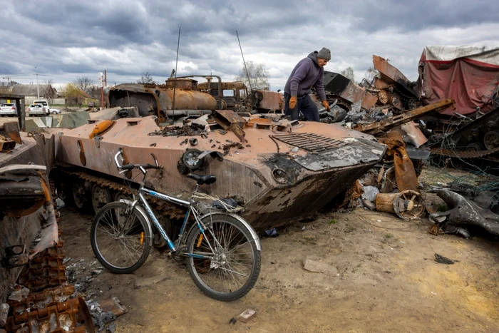 Civilii care s-au aflat la locul nepotrivit s-au trezit victime ale forţelor ruse: Foto: Adevărul