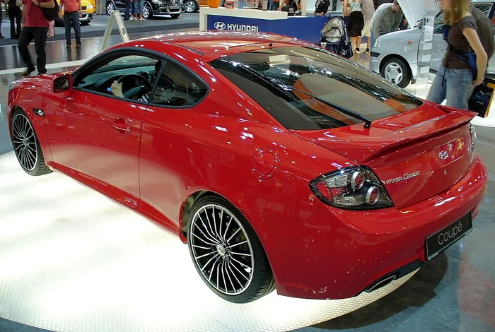 Hyundai Coupe