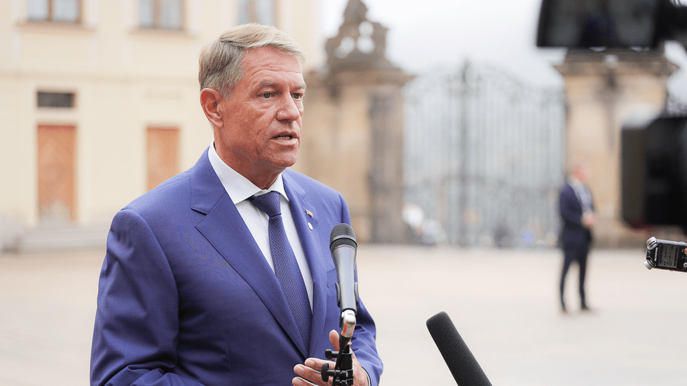 Iohannis, vizită oficială în Emiratele Arabe Unite. Întrevederi cu mai multe oficialități din EAU