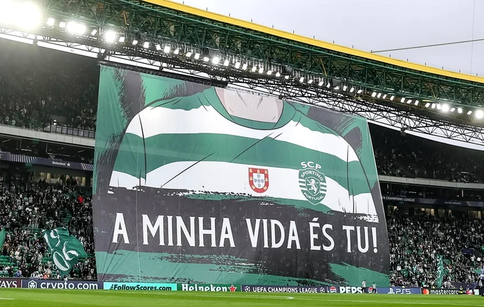 Coregrafia lusitanilor de la începutul partidei  FOTO Facebook Sporting CP