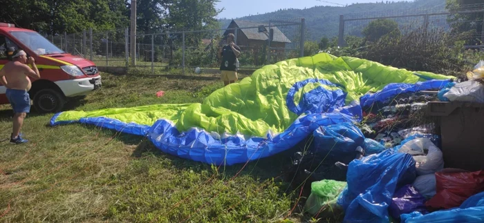 O rafală de vânt ar fi cauza nedoritului accident FOTO ISU Neamţ