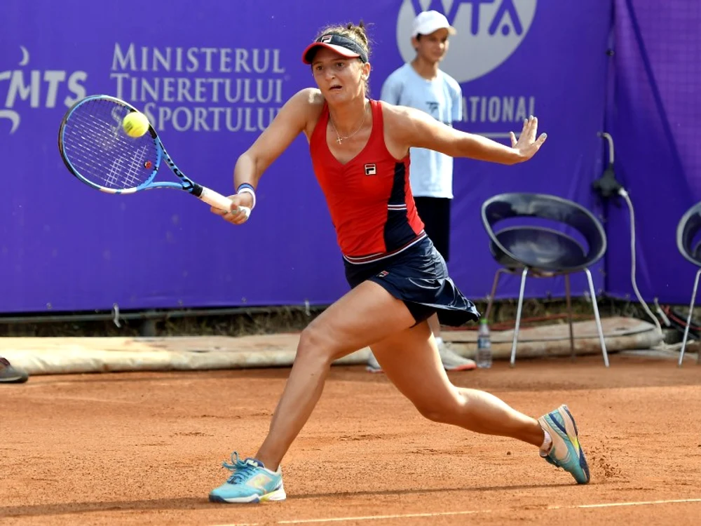 
    Irina Begu a fost învinsă deși a dominat debutul meciului cu Laura SiegemundFoto: Sport Pictures  