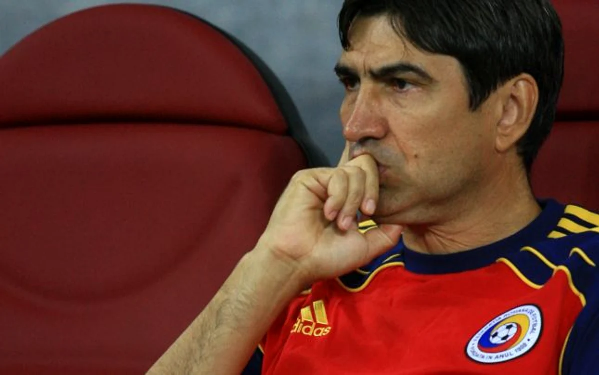 
    Victor Piţurcă  