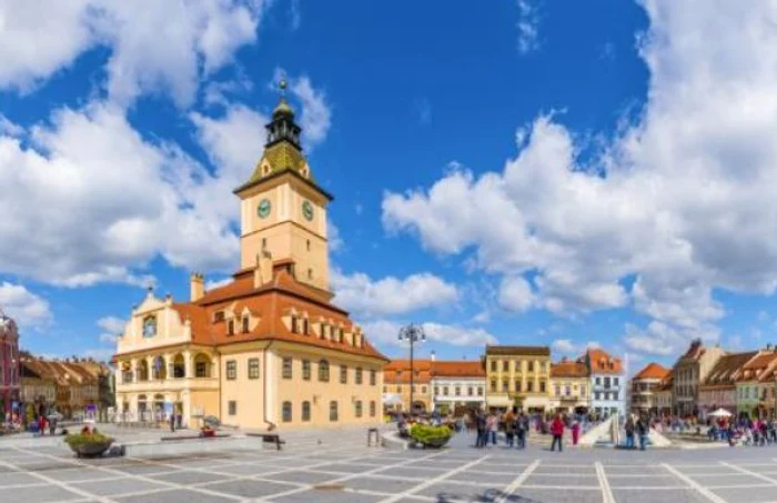 Braşov prin ochii jurnaliştilor spanioli - „unul dintre cele mai vizitate şi mai frumoase oraşe din România” Foto expansion com