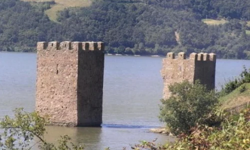 Topul celor mai spectaculoase clădiri scufundate din lume jpeg