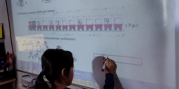 proiectare exercitii   foto arhiva mihaela pirna jpeg