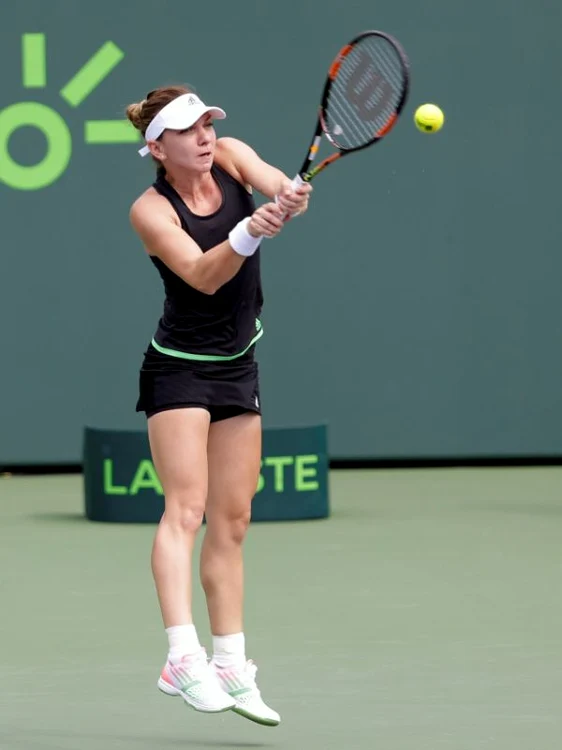 
    Simona Halep in actiune la MiamiFOTO: AP  