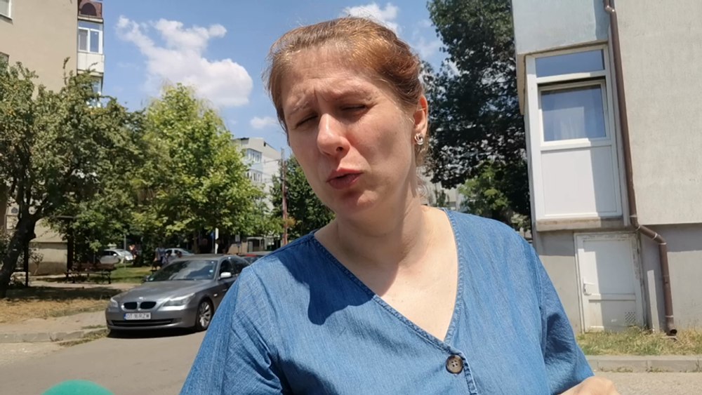 Titularizarea, concursul cu repetiție pentru mii de profesori. „Din 2002 dau. Și mai sunt mulți cu părul alb, ca mine” VIDEO