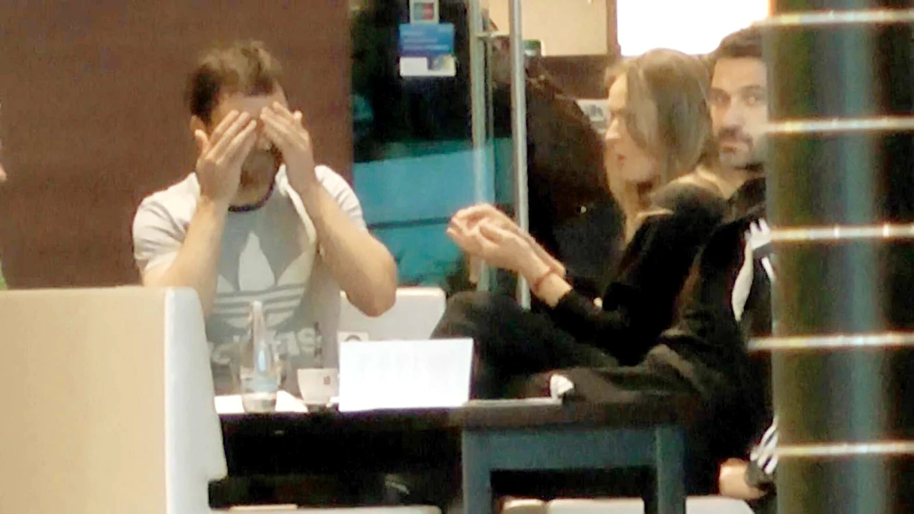 Diana și Claudiu, surprinși în urmă cu câteva luni într-una din rarele lor ieșiri  împreună, la mall 